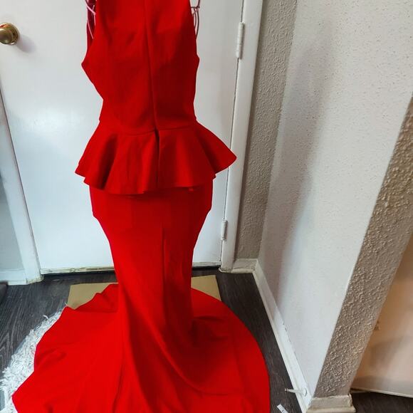 Fashion Nova Red Shiloh Peplum Party Dress Size S NEW Prom Holiday Rush Xmas - Picture 2 of 11